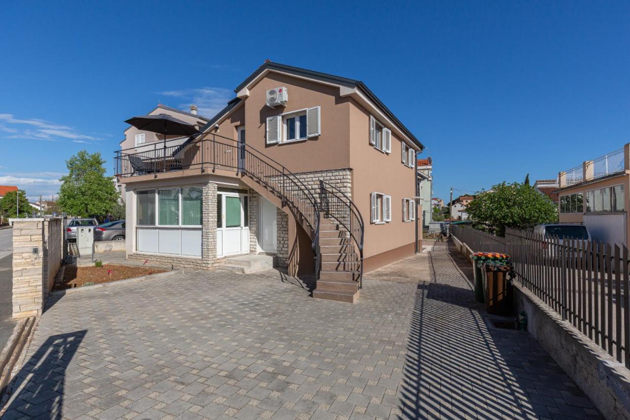 D&D Apartmani Биоград-на-Мору Экстерьер фото